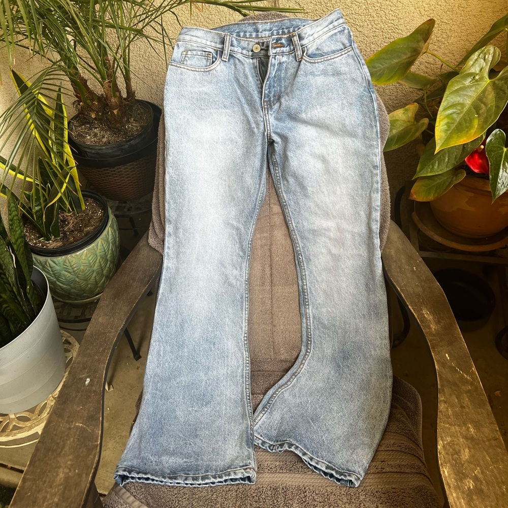 Brandy Melville light wash mid rise bootcut jeans